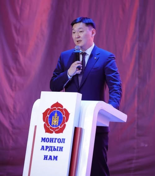 Г.Тэмүүлэн: Нам доторх залуу үеийн төлөөлөл болж ил тод, нээлттэй өрсөлдсөн нь нэр төрийн хэрэг байлаа