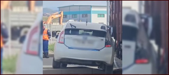 Утсаа оролдож явсан жолооч гал тэрэгтэй мөргөлдөн осол гаргажээ