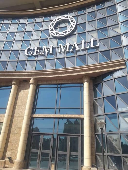 “Gem mall” худалдааны төвд эхнэрээ хутгалж онц харгис, хэрцгийгээр амь насыг нь хохироосон хэргийг анхан шатны шүүхэд шилжүүлжээ