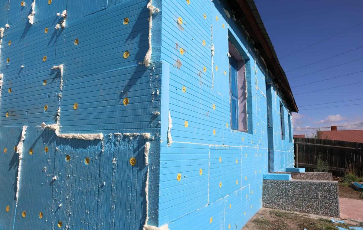 Агаарын бохирдол ихтэй байршлуудад 5000 айл өрхийг стандартын дагуу, иж бүрэн дулаалж байна