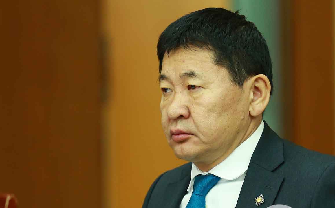 Монголын ард түмний баялгийг хог гэж доромжлогч этгээд улс төрөөс зайлах ёстой!