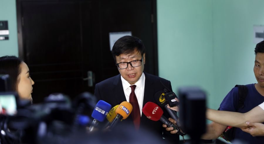 П.Наранбаяр: Өнөөдөр хэлэлцээрийн ширээнд суух байх. Багш нарын ажил хаялт ойрын хугацаанд зогсоно гэж итгэж байна П.Наранбаяр: Өнөөдөр хэлэлцээрийн ширээнд суух байх. Багш нарын ажил хаялт ойрын хугацаанд зогсоно гэж итгэж байна