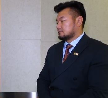 Б.Эрдэнэсүхийн хүү: Миний мөрөөдөл, хобби, дуртай зүйлийг та дэвсэлсэн