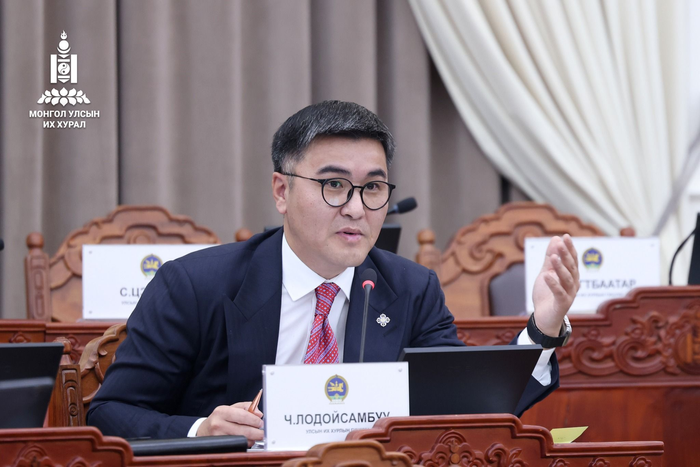 Ч.Лодойсамбуу: Н.Учрал бид хоёр нас чацуу. Манай үеийнхэн өсөхийн өлөнгүй санагддаг