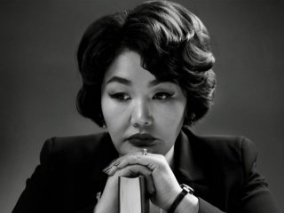 ЦООДОЛЫН ХУЛАН: Би өлссөн, даарсан. Гэхдээ ном бичсэнээрээ хожсон