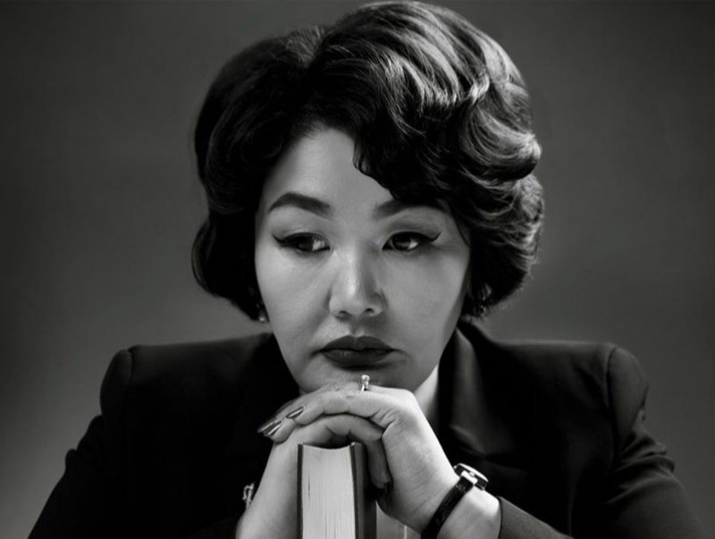 ЦООДОЛЫН ХУЛАН: Би өлссөн, даарсан. Гэхдээ ном бичсэнээрээ хожсон