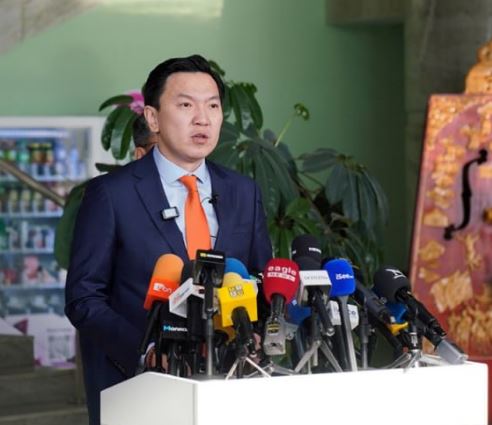 Чуулган: Н.Учралыг 80 гишүүн УИХ-ын дарга болоход нь дэмжлээ