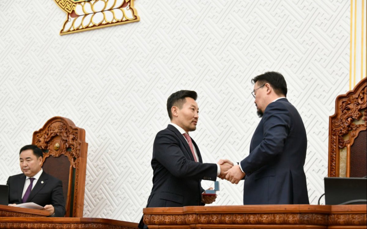 Шадар сайд Х.Ганхуяг болон УИХ-ын дэд дарга Ж.Бат-Эрдэнэ нарын ХОМ