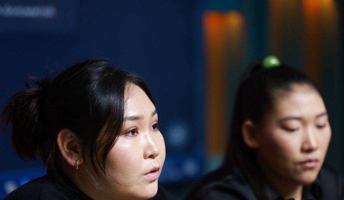 ХОХИРОГЧ: Христэд итгээгүйн төлөө ээж намайг сатаны сүнс гэж хэлдэг болсон. Хоолыг маань "хор" гээд идэхээ больсон