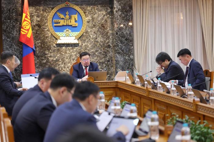 Бүтээмжийн болон хяналтын менежерүүд, сайд нарын зөвлөхүүдийг цомхотгож,  ДЭД САЙД нарыг томилно