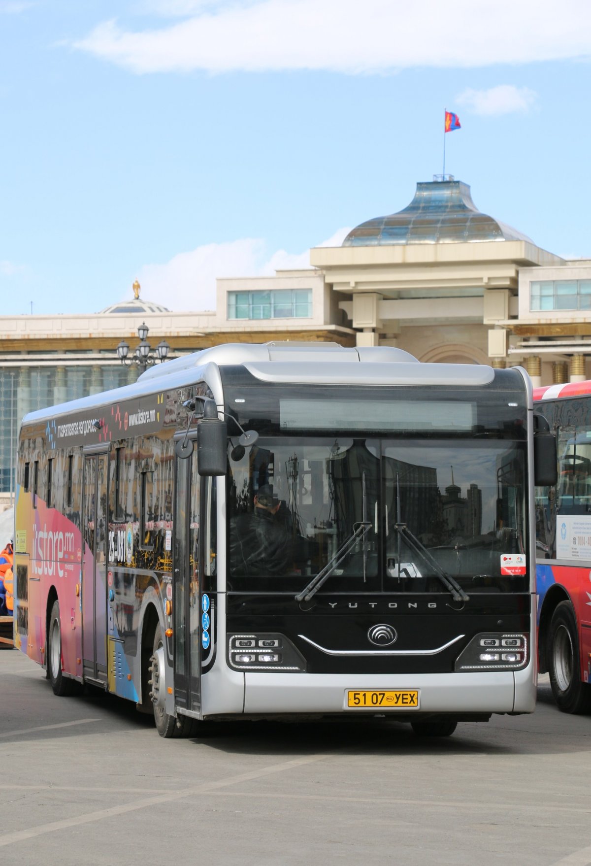 Бямба гарагаас Скай Резорт руу нийтийн тээврийн автобус үйлчилж эхэлнэ