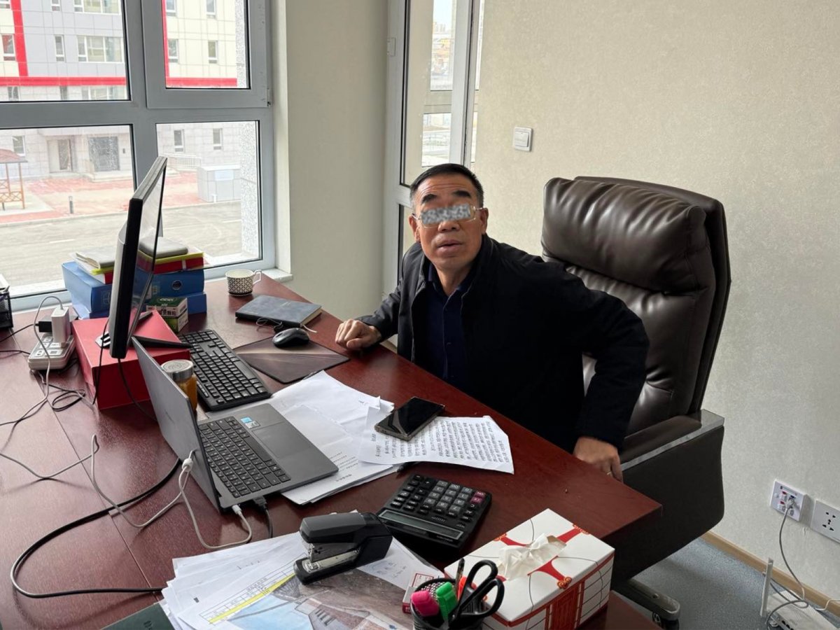 ГИХГ: Хууль бусаар хөдөлмөр эрхэлж байсан гадаадын иргэдийг нууж, зугтаалгасан БНХАУ-ын иргэнийг албадан гаргах шийдвэр гаргасан боловч шийдвэрийг өөрчлүүлэхээр шахалт үзүүлж байна