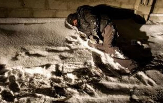 Хамт архи уусан хүнээ гэрт нь оруулж өгөөгүйн улмаас ял авсан нь