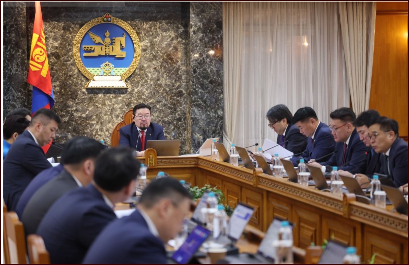 ЗГ: Импортыг орлох үйлдвэрлэл, уул уурхайн бус экспортыг нэмэгдүүлэхийг дэмжинэ