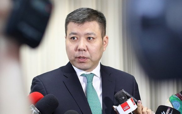 Б.Энхбаяр: Албажаагүй шийдвэрээр иргэдийн эрхийг хязгаарласанд хариуцлага яригдана