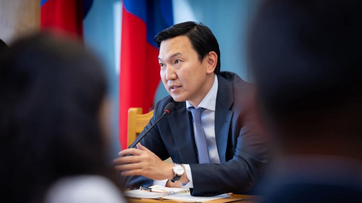 Н.Учрал Монголын Сунак болчих вий&hellip;