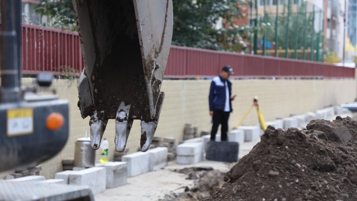 Энэ жил Таван шар зэрэг 12 байршилд борооны ус зайлуулах шугам шинээр угсарна