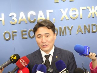 Г.Дамдинням: Оюутолгойн сонсголын дараа УИХ-ын тогтоол батлагдсан учраас хэлэлцээрийн нөхцөл байдлаа өөрчлөх зайлшгүй шаардлага гарсан