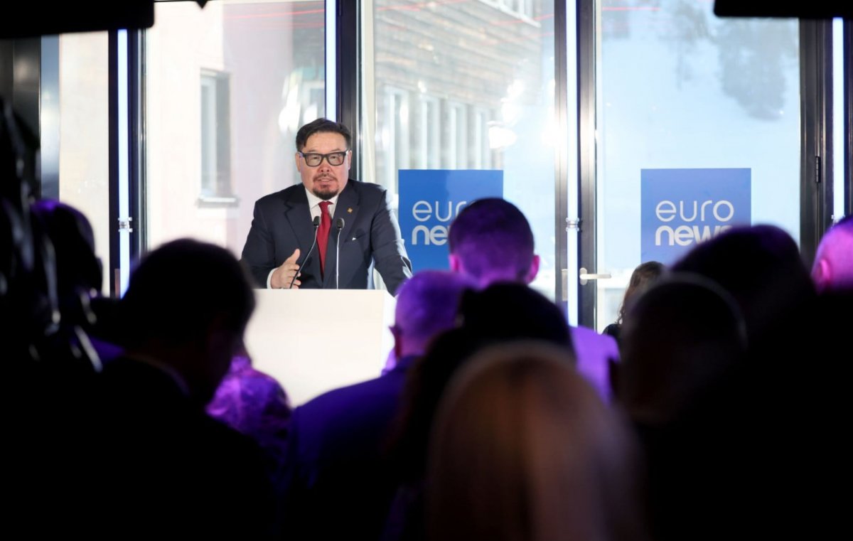 Давос-2026: Монгол Улсад хүрэлцэн ирж, баяр наадам үзэхийг урилаа