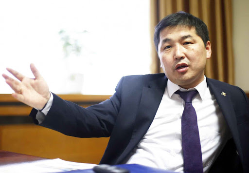 О.Баасанхүү: Манайд ажил хийхгүй, халамж хүлээдэг сэтгэлгээ нийтлэг болчихсон. Энэ бол "Монгол Мадуро"-г бий болгож буй хөрс