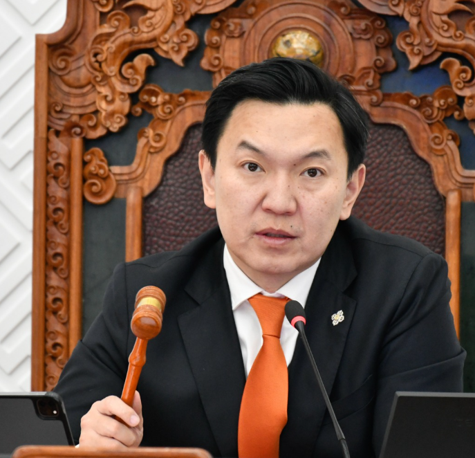 Улсын дээд шүүх МАН-ын даргаар Н.Учралыг албан ёсоор бүртгэв