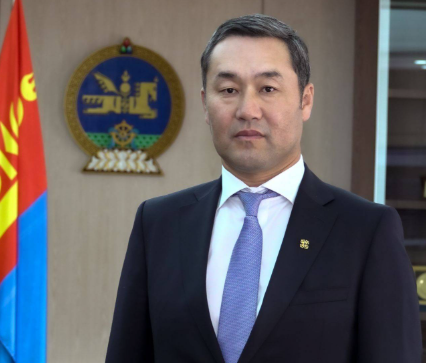 Н.Тавинбэх нь албан тушаалын байдлаа урвуулан ашиглаж төсвийг үндэслэлгүйгээр 2.6 сая ам.доллараар нэмэгдүүлсэн байжээ