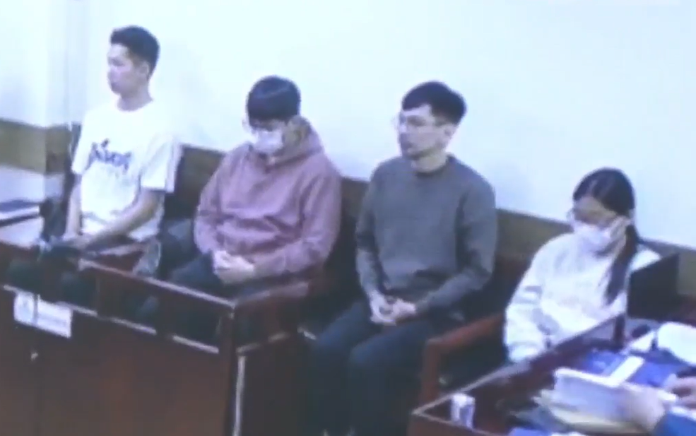 16 настай охиныг зэрлэгээр хөнөөсөн этгээдүүдэд холбогдох хэргийн шүүх хурал хаалттай үргэлжилж байна