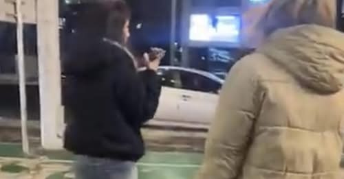 Нэгнээ &ldquo;Алуурчин&ldquo; гэж дуудаж зодолдсон охидыг цагдаагийн байгууллагаас шалгаж эхэлжээ