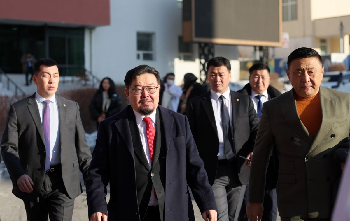 Ерөнхий сайд Г.Занданшатар эд нийцлийн лаборатори байгуулахад шаардлагатай санхүүжилтийг газар дээр нь шийдвэрлэлээ