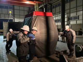 Дүүжин замын тээвэр төслийн кабинуудыг агуулахад буулгалаа