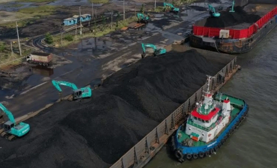 Р.Даваадорж: Нүүрсний олборлолт багасахаар үнэ нь өснө. Үүний нэг тод жишээ Индонез улс болж байна