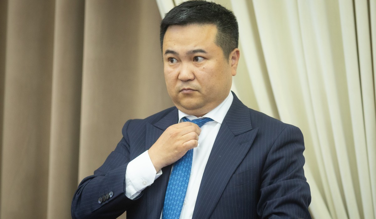 УИХ-ын гишүүн П.Сайнзоригийг яллагдагчаар татжээ