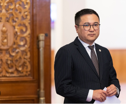 УИХ-ын гишүүн П.Сайнзоригийн холбогдсон зодооны хэргийг шалгаж байна