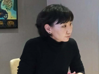 Үзэл суртлын зорилгоор үндэсний шашин, соёлыг мушгин, гуйвуулсан кинонуудыг өдгөө ч телевизүүдээр гаргасаар байх уу