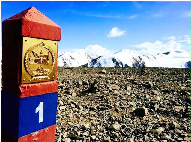 Улсын хилийн торгон шугам бүдгэрэхэд ойрхон байжээ