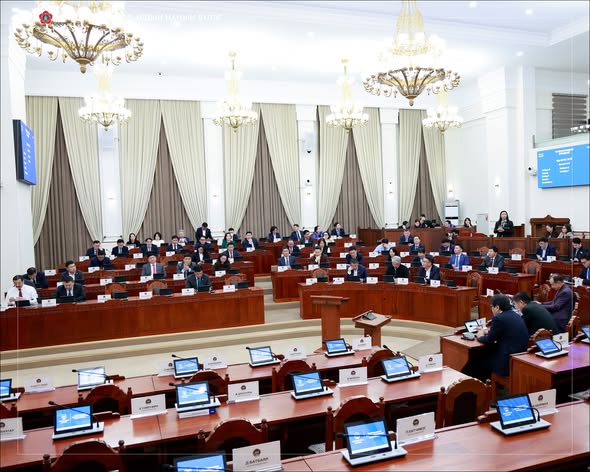 Ням гарагт МАН-ын Бага хурал хуралдахаар товлогджээ