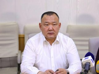   Б.Энхтүвшин: АИ-92 бензиний үнэ ойрын гурван сар өөрчлөгдөхгүй. Евро-5, дизелийн түлшний үнэ хэлбэлзэх магадлалтай