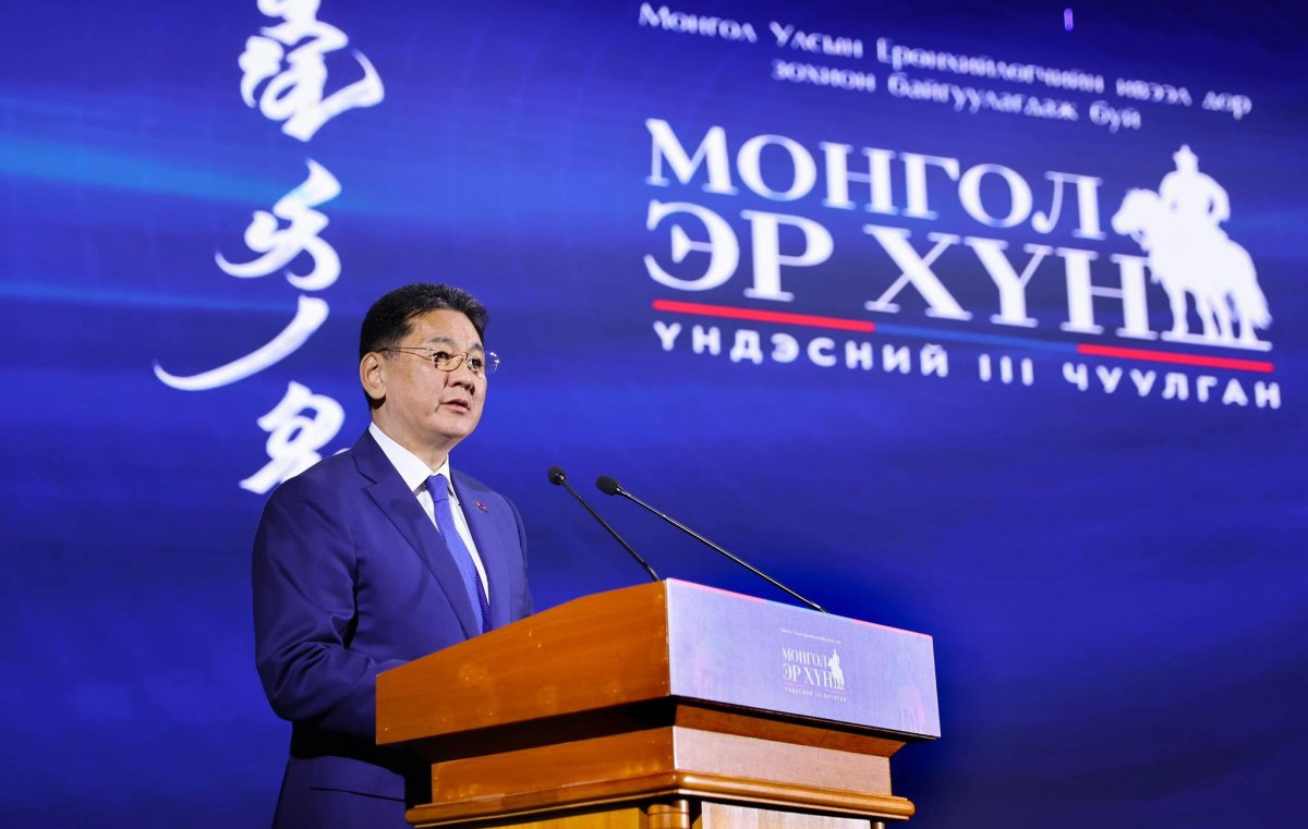 У.Хүрэлсүх: Илүү үүрэг, хариуцлага хүлээж, ачааны хүндийг үүрэх нь эр хүний жудаг, нэр төрийн хэрэг, эрхэм үүрэг