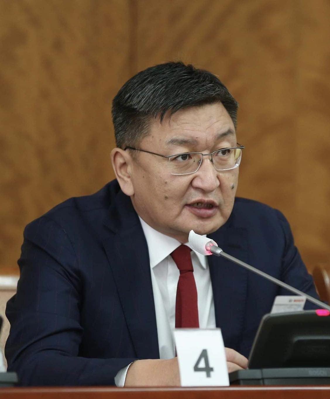 Ерөнхий сайдын чөлөөлөгдөх асуудлыг авч хэлэлцэнэ