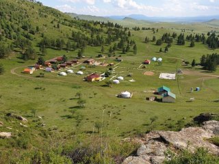 ТАНИЛЦ: 2026 онд ахмадууд хөнгөлөлттэй үнээр үйлчүүлэх амралт, рашаан сувиллын жагсаалт