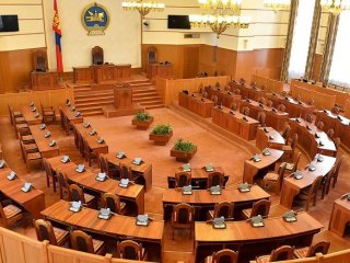 Өөрсдөдөө халтай хуулийнхаа &ldquo;өргөс&rdquo;-ийг түүх ганцхан боломж ГИШҮҮДЭД үлдлээ