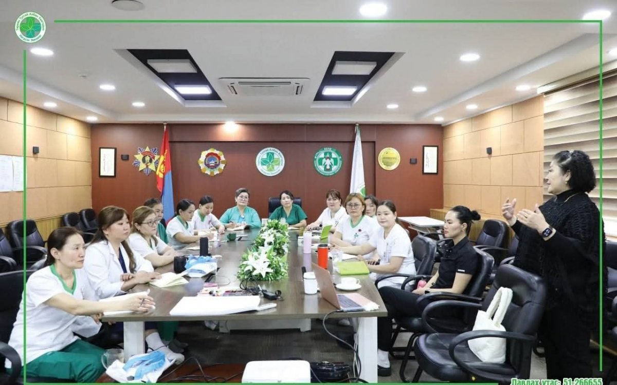 "Ахлах сувилагчийг чадавхжуулах" сургалт зохион байгуулагдав