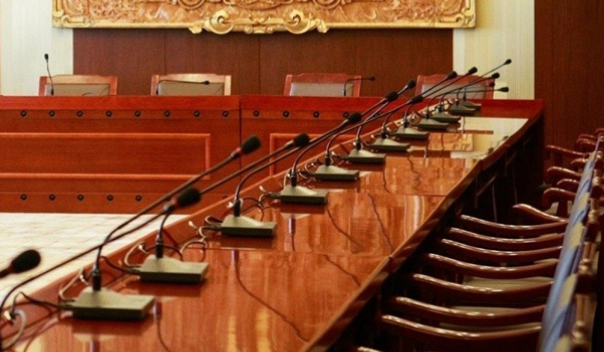 УИХ дахь намын бүлгүүд хуралдана