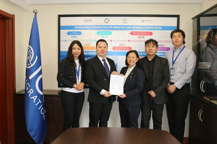 Хилийн чанад дахь Монголчуудыг сайн дураараа эх орондоо эргэн ирэхэд дэмжлэг үзүүлнэ