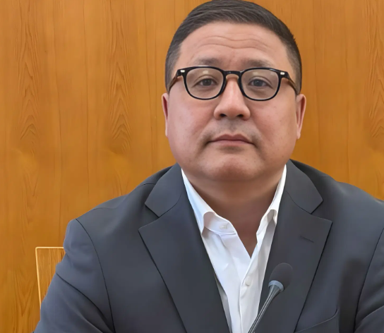 Эдийн засагч Л.Гангэрэл: Дайнаас болж улс орнууд Төв банкны бодлогын хүүгээ өсгөх, хүнсэнд тавьсан НӨАТ-өө бууруулж эхэллээ