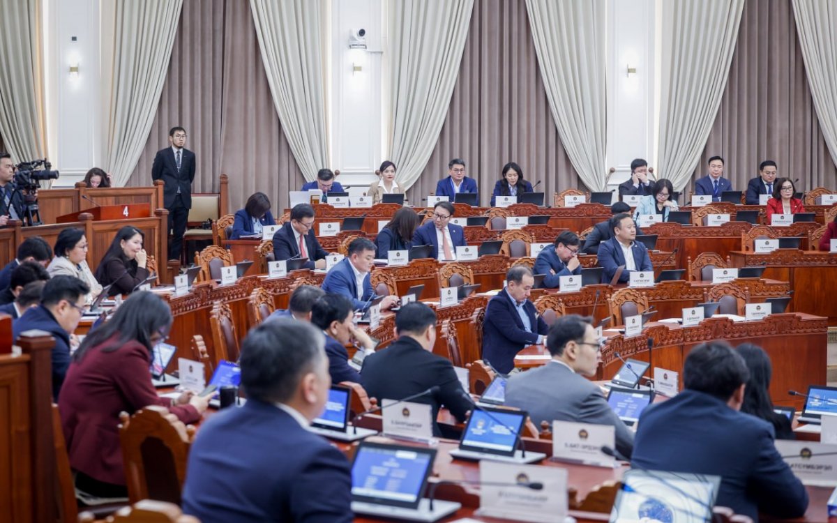 Ирэх 7 хоногт чуулганаар хэлэлцэх асуудлуудтай танилц