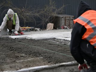 ТАНИЛЦ: Явган хүний замын хавтанг шинэчлэж буй таван байршил