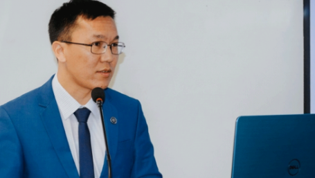 Л.Галбаатар: Улстөрчид өөрсдийгөө шүүмжлэлээс хамгаалах үүднээс төрийн хүчийг ашиглах сонирхолтой хэвээр байна