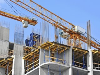 Ашиглалтад ордоггүй, ажил нь урагшилдаггүй барилгууд иргэдийг хохироосоор байг уу?