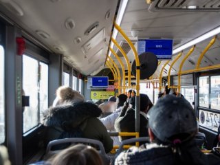 Огцом тоормослосон автобусны жолоочид хариуцлага тооцжээ